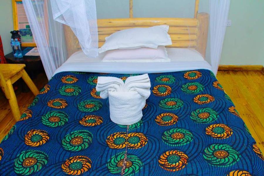 Mburo Room (Double room- ground floor)